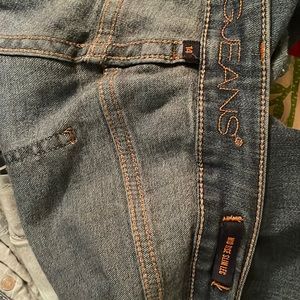 Size 14 Jag Jeans mid rise straight leg. Medium shade of denim color.